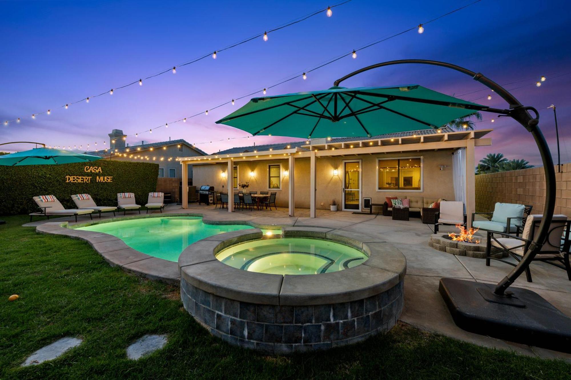 Casa Desert Muse With Heated Pool Spa Firepit Mini Golf And Games インディオ エクステリア 写真