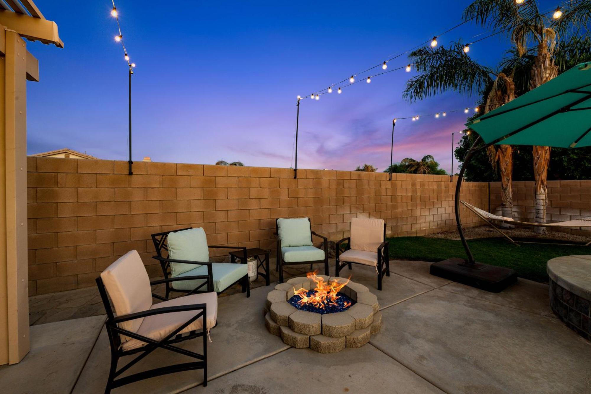 Casa Desert Muse With Heated Pool Spa Firepit Mini Golf And Games インディオ エクステリア 写真