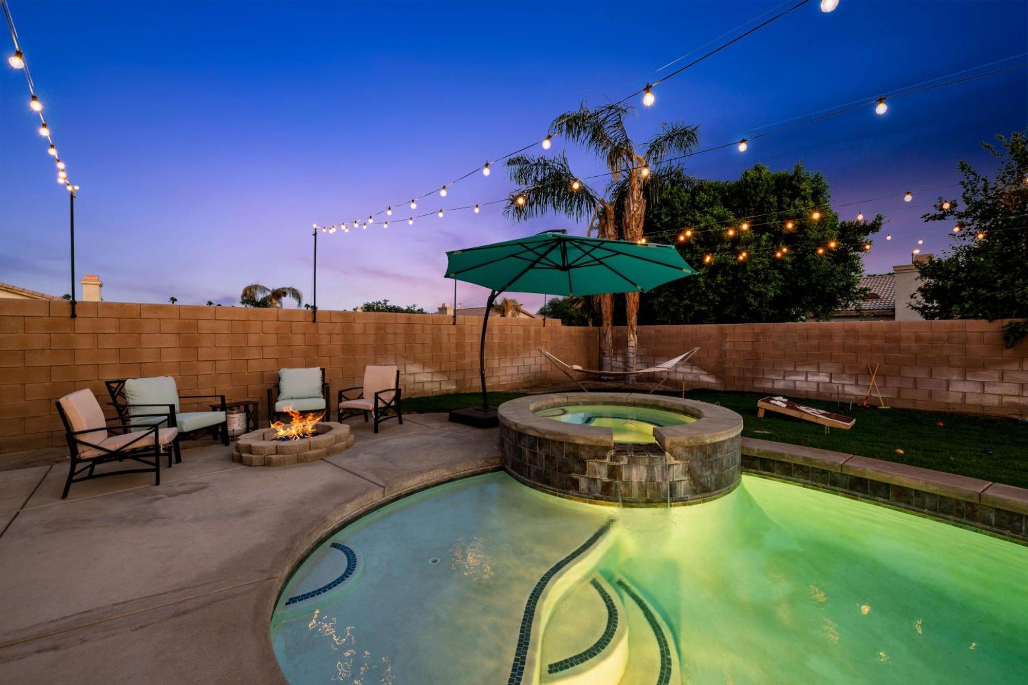 Casa Desert Muse With Heated Pool Spa Firepit Mini Golf And Games インディオ エクステリア 写真